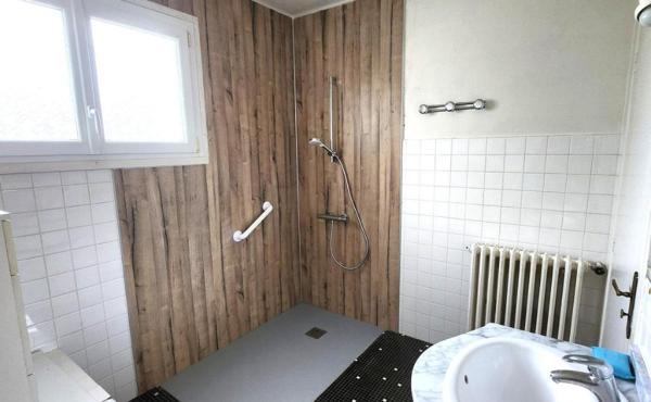 Maison 3 chambres idéalement située – Proche écoles et commerces