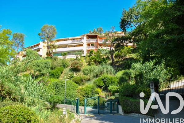 Parking à vendre 13 m² Nice