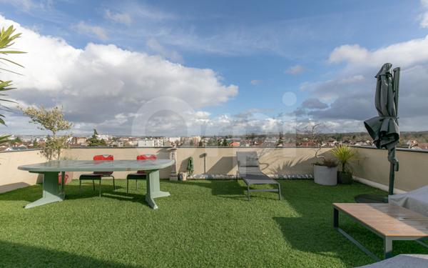 Appartement à vendre    3 pièces • 83,77 m2 Chelles