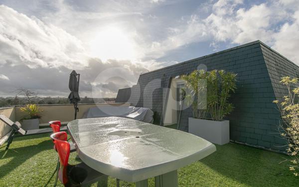 Appartement à vendre    3 pièces • 83,77 m2 Chelles