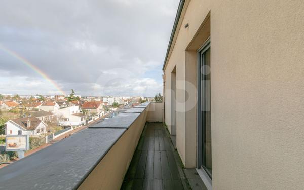 Appartement à vendre    3 pièces • 83,77 m2 Chelles