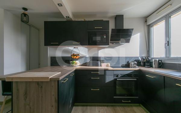 Appartement à vendre    3 pièces • 83,77 m2 Chelles