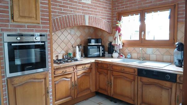 Maison de ville à vendre à Forges-les-Eaux en Seine-Maritime (76440), ref : VENT/505