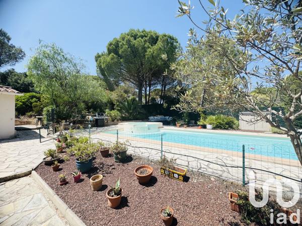 Maison à vendre 5 pièces 146 m² Roquebrune-sur-Argens