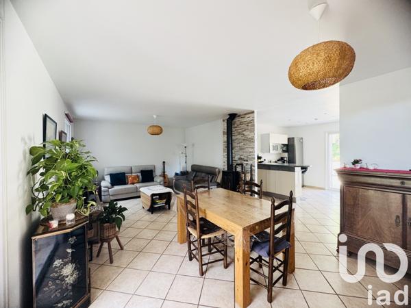 Maison à vendre 5 pièces 146 m² Roquebrune-sur-Argens