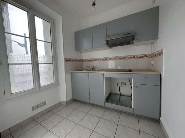 Corbeil-Essonnes (91100) Charmant T2 à louer à Corbeil-Essonnes