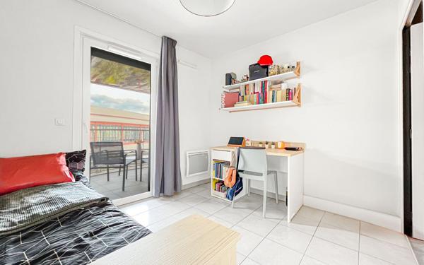 Appartement à vendre    1 pièce • 18,60 m2 Nice