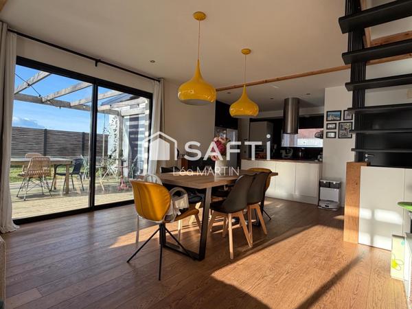 Pavillon de 100m2 - 4 chambres - Jardin