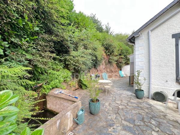 Exclusivité appartement 4 pièces de plein pied rénové avec grands garages à vendre TREMUSON (22)