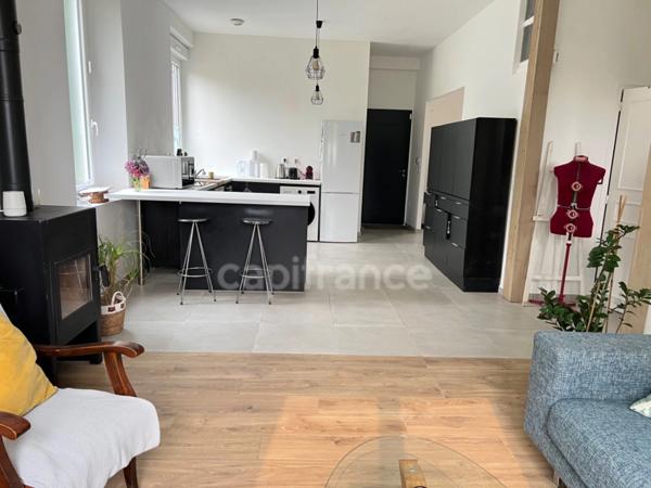 Exclusivité appartement 4 pièces de plein pied rénové avec grands garages à vendre TREMUSON (22)