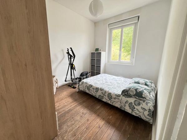 Exclusivité appartement 4 pièces de plein pied rénové avec grands garages à vendre TREMUSON (22)