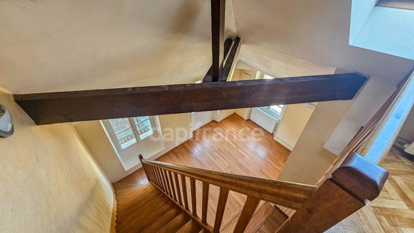 Appartement à vendre ETAMPES (91) centre ville, beau T3 en duplex avec place de parking privative.