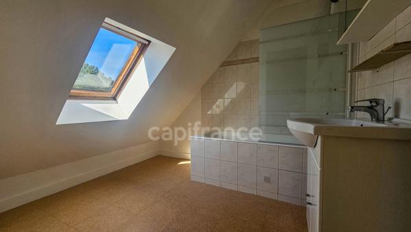 Appartement à vendre ETAMPES (91) centre ville, beau T3 en duplex avec place de parking privative.