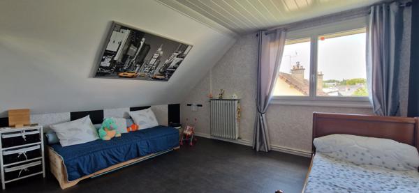 Maison familiale 4 chambres avec jardin, sous-sol et garage ? Le Mans Heuzé Saint-Georges