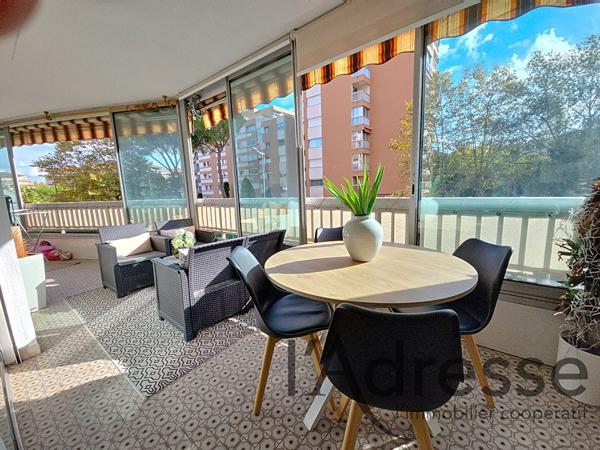 Magnifique 3 pièces Rénové de 74 m² avec parking et cave !