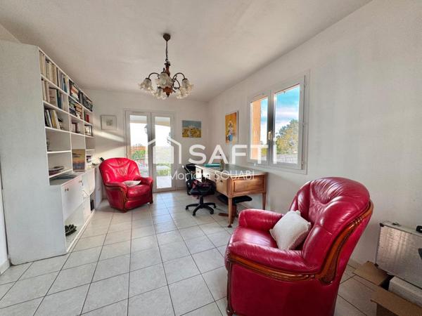 Villa 235m2, parcelle 1900 m2