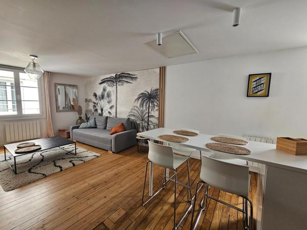 Place des Lices : Appartement T2 de 38 m²