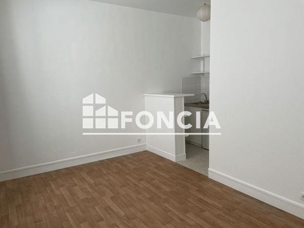 Location Studio 19.5 m² - 12-18 PLACE M LUTHER KING Rouen 76000