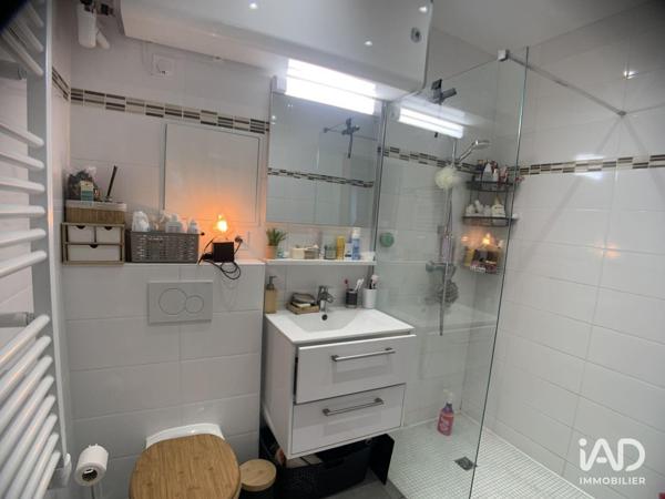 Location appartement 2 pièces 54 m² Nanterre