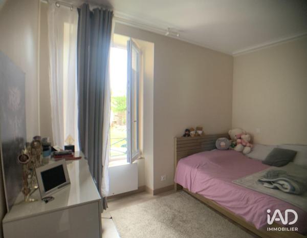 Location appartement 2 pièces 54 m² Nanterre
