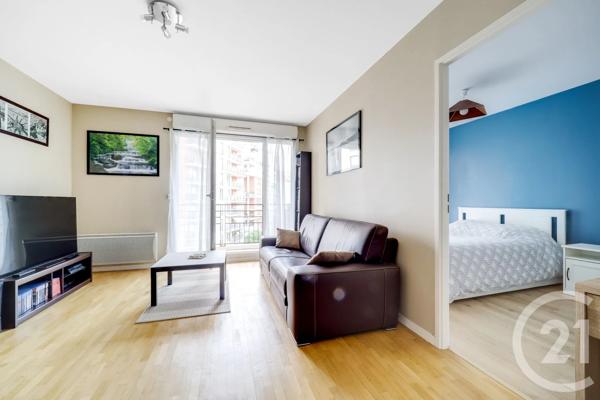 Appartement F3 à vendre  3 pièces - 41,41 m 2   MONTROUGE  - 92