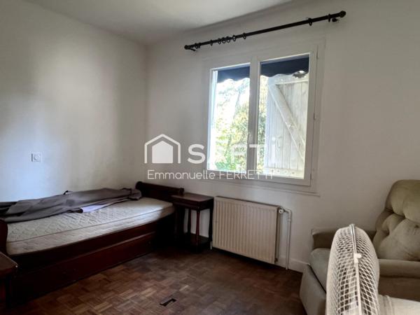 MAISON EN DEUXIEME LIGNE SECTEUR LA GRIERE