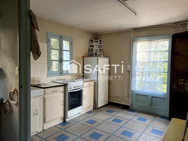 MAISON EN DEUXIEME LIGNE SECTEUR LA GRIERE