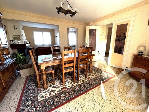 Maison à vendre  5 pièces - 91,44 m 2   AUNEAU BLEURY ST SYMPHORIEN  - 28