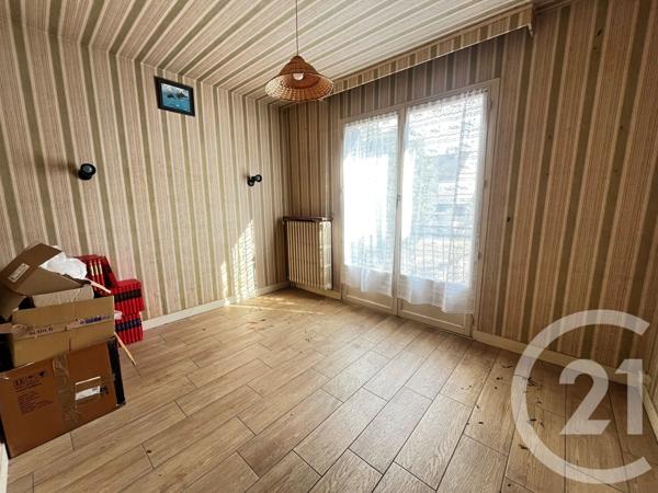 Maison à vendre  5 pièces - 91,44 m 2   AUNEAU BLEURY ST SYMPHORIEN  - 28