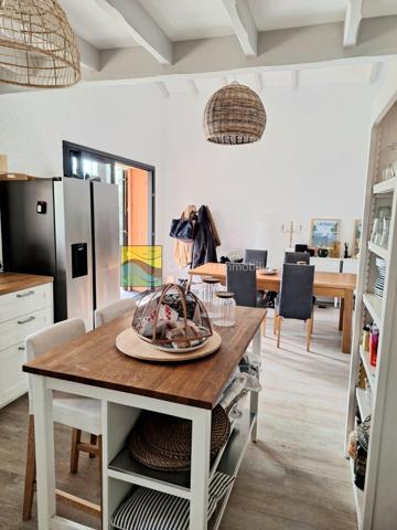 Maison 6 pièce(s) 4 chambre(s) 139 m²