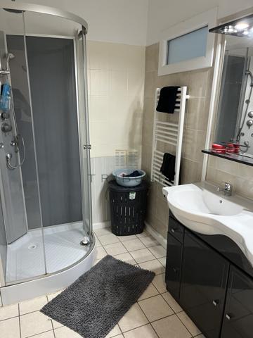 Immeuble 229 m² 2 etage(s)