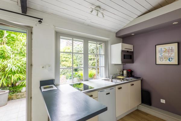 Honfleur – Quartier Sainte-Catherine – Vente en nue-propriété d’un ensemble immobilier de charme avec jardin et terrasse