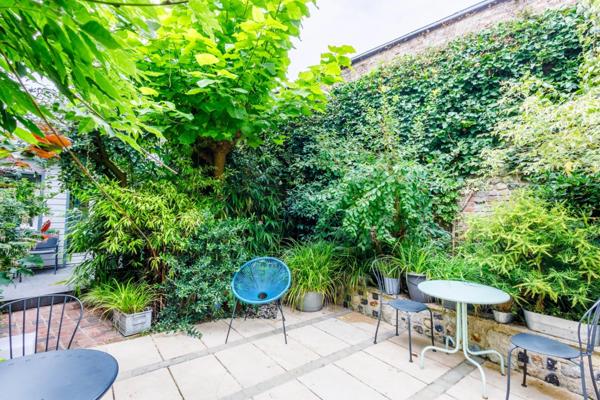 Honfleur – Quartier Sainte-Catherine – Vente en nue-propriété d’un ensemble immobilier de charme avec jardin et terrasse