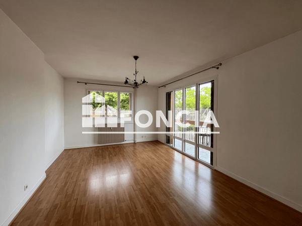 Location Appartement 3 pièces 69.16 m² - Vendome 41100