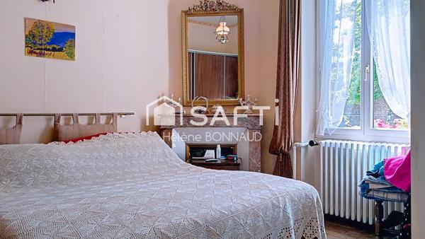 Maison Place du 30 octobre - 80m² - 2/3 chambres