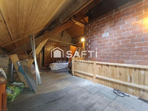 Maison Place du 30 octobre - 80m² - 2/3 chambres