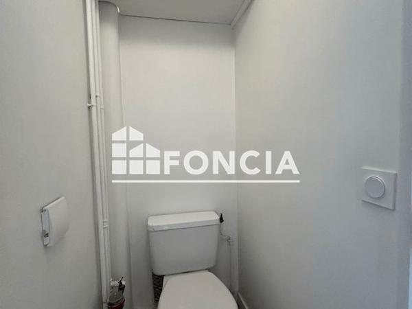 Location Studio 27.3 m² - 10 BIS AVENUE JOSEPH CLAUSSAT Chamalieres 63400