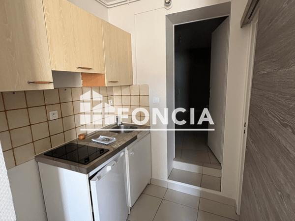 Location Appartement 2 pièces 26.88 m² - 80 AVENUE DU HOUGA Mont De Marsan 40000