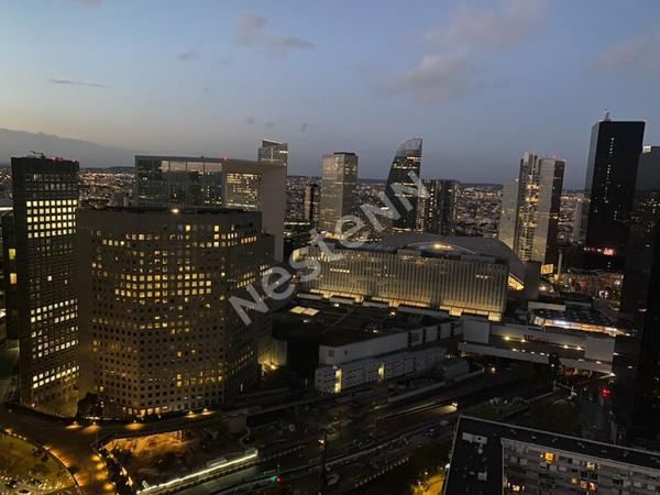 Appartement Puteaux 4 pièces de 94 m² avec cave et parking