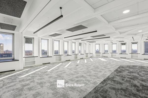 Bureaux opérés Lyon 3 Part-Dieu : Rénovation complète, accès transports