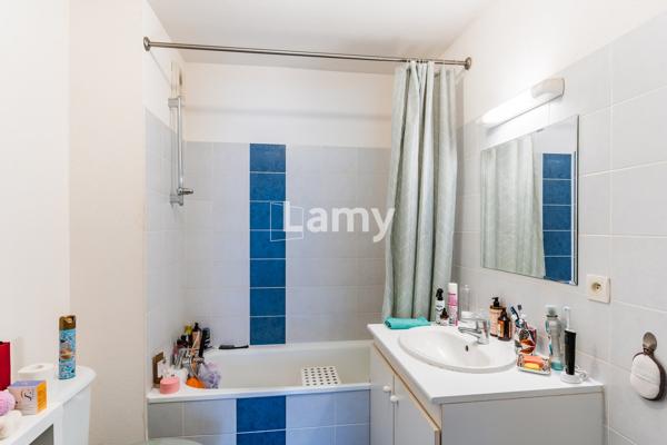 Appartement t2 parking et balcon