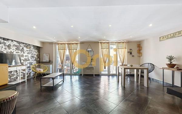 Appartement à vendre    4 pièces • 78 m2 Roquebrune-sur-Argens