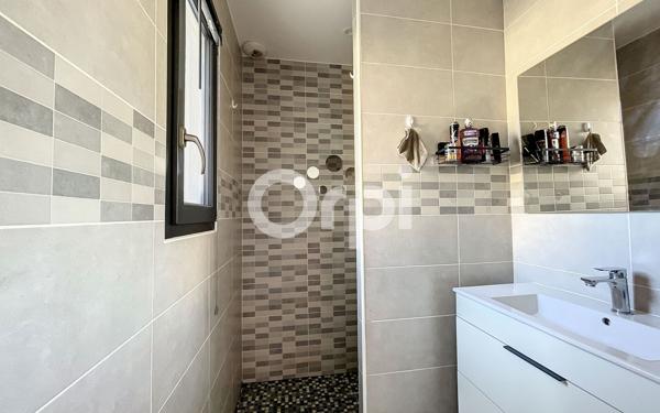 Maison à vendre    6 pièces •  Perpignan