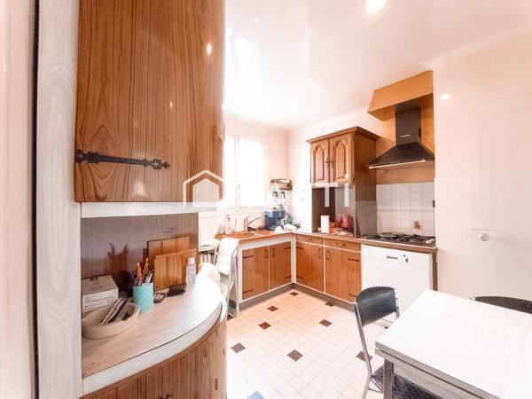 Maison lumineuse à réinventer