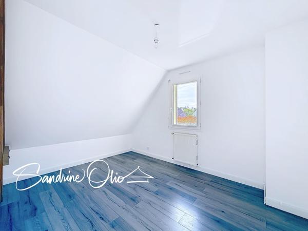 Maison familiale 3 chambres et 1 bureau sur sous-sol complet