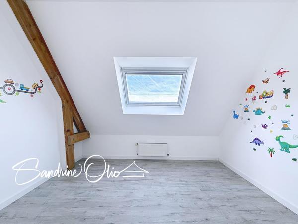 Maison familiale 3 chambres et 1 bureau sur sous-sol complet