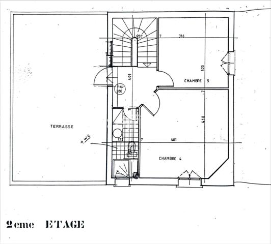 Maison 7 pièces - 225 m² Exclusivité efficity