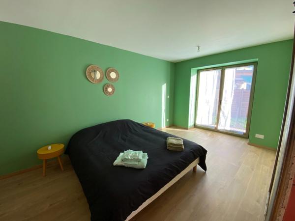 A vendre SONNAZ Appartement T3 de 64m2 en rez de jardin avec cave et parking