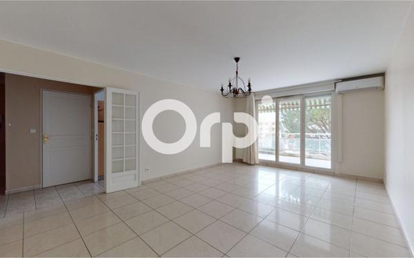 Appartement à vendre    3 pièces • 75 m2 Bron