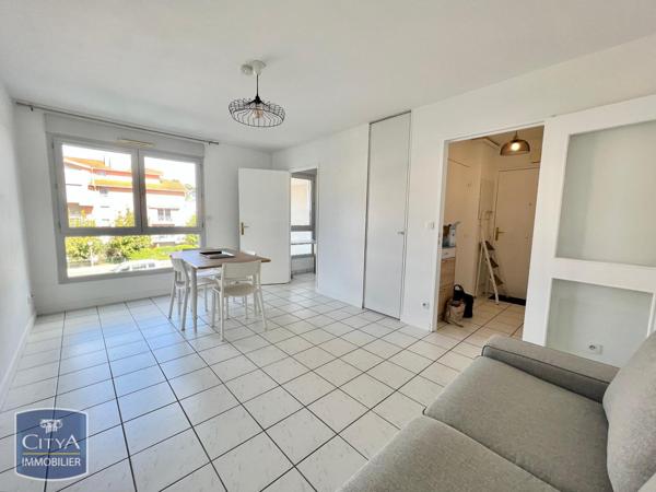 Appartement à louer 2 pièces 39.2m² Lyon 3e Arrondissement (69003)